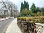 Ruhiges Baugrundstück zwischen Reiterhalle und Erholungswald Halstenbek - Blick in die Strasse
